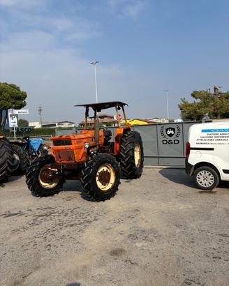 Trattore Fiat 1000 DT Super