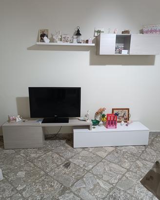 Parete attrezzata soggiorno