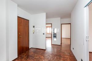 AMPIO QUADRILOCALE CON MANSARDA E TRIPLO BOX AUTO!