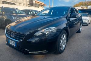 Volvo V40 D2 1.6 Momentum 2015 UNICO PROPRIETARIO