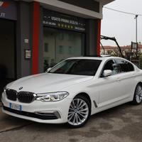 BMW 530 d xDrive 249CV Berlina Live Cockpit Head