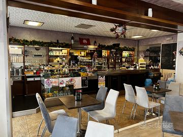 Bar Gelateria Artigianale con Laboratori