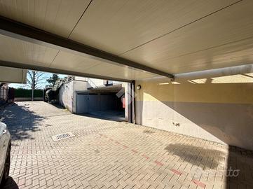 POSTO AUTO A RESCALDINA