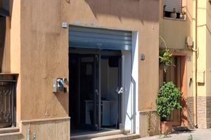 Locale commerciale a Siniscola di mq 130