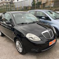 LANCIA YPSILON 1.2 BENZINA 69 (CV) 2010