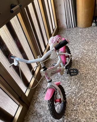 Bici piccola per bambina