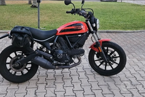 Ducati Scambler 400