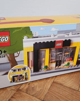 LEGO 40528 LEGO Store