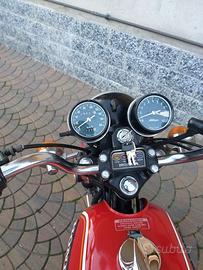 Moto Honda CB 350 F