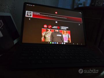 Samsung tab 10  con tastiera con due giorni di vit