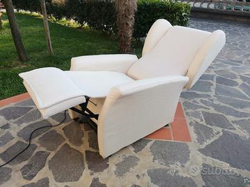 POLTRONA ELETTRICA RELAX RECLINABILE MASSAGGIANTE