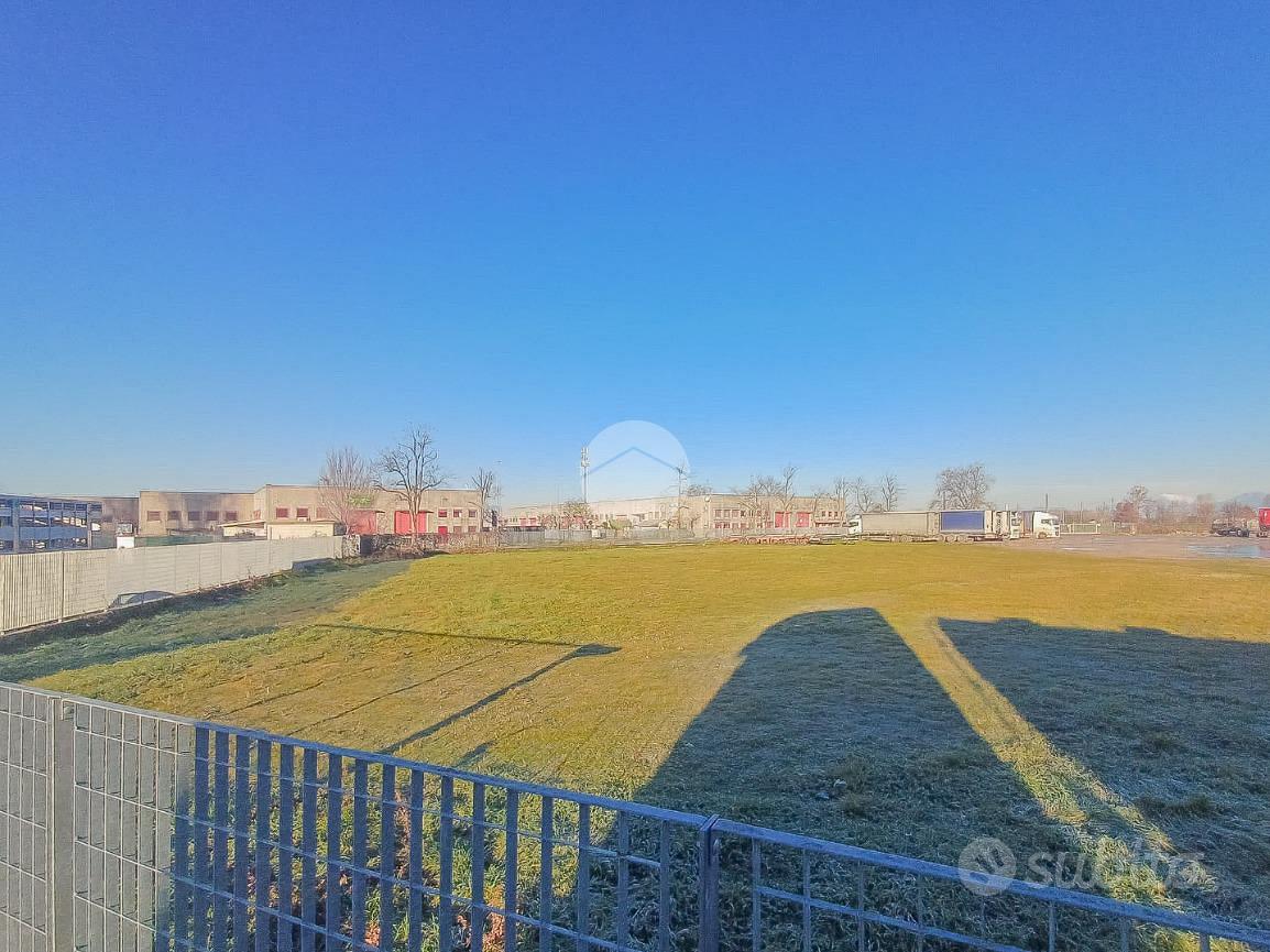 TERRENO A AGNADELLO - Vista 4