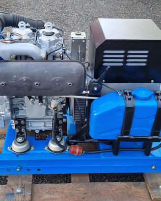 Motosaldatore/generatore trifase