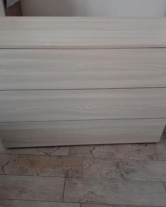 Cassettiera