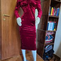 Stupendo vestito velluto rosso elasticizzato