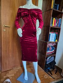 Stupendo vestito velluto rosso elasticizzato