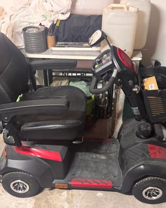 scooter per anziani o disabili