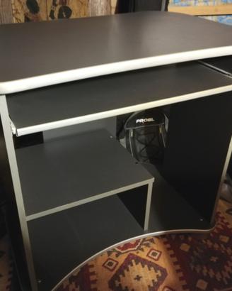 mobiletto porta computer