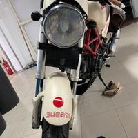 Ducati Monster 600
