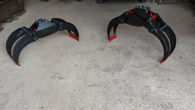 Pinza carico tronchi