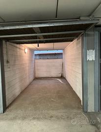 Garage zona Gramsci/ piazzale S.Croce