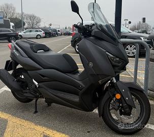 Yamaha X-Max 125 2022