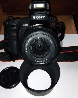 Macchina fotografica digitale Sony Alpha 200