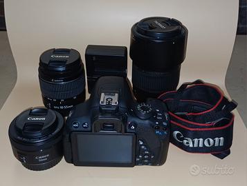 CANON EOS 700D