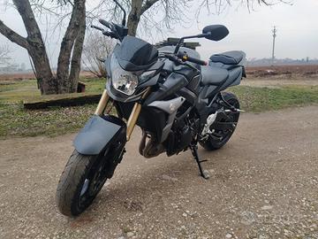 Suzuki GSR 750 - 2014