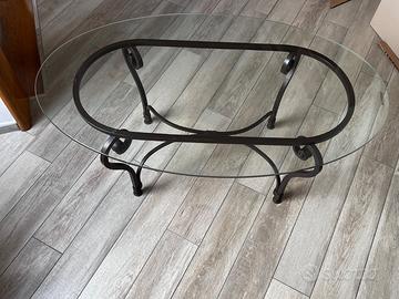 Tavolo da fumo in ferro battuto