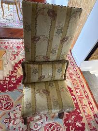 Sedia in legno e seta