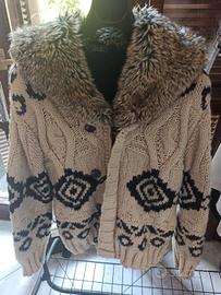 Cardigan con cappuccio pesante beige e nero