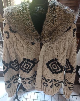 Cardigan con cappuccio pesante beige e nero