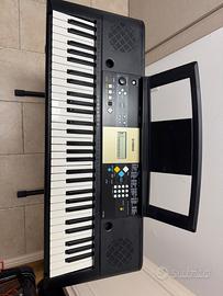 Tastiera portatile digitale yamaha ypt-220 61tasti