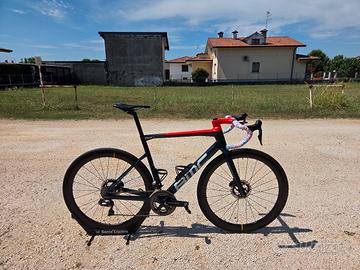 bici da strada BMC taglia 56