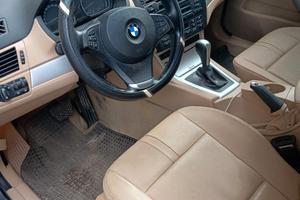 BMW X3 e83
