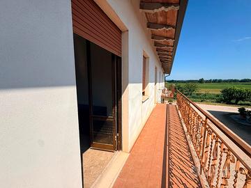 Appartamento con Giardino e Garage.Rif. BA/276
