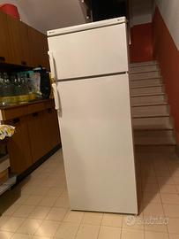 Frigorifero indesit con congelatore