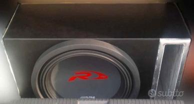 Sub Alpine SWR-1542d + Ampli Alpine MRX-M110