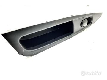 PULSANTIERA ALZAVETRO POSTERIORE DESTRA NISSAN Qas