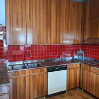  cucina in legno di noce massiccia