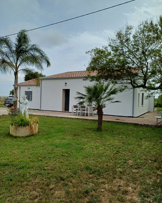 Villetta ammobiliata con ampio giardino