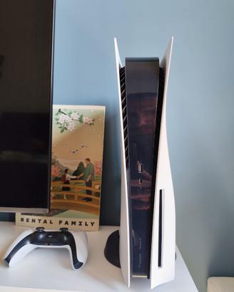 PS5 modello Standard con Lettore + 2 giochi