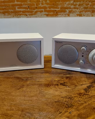 Radio Tivoli Model Two