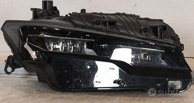 FARO DESTRO - PEUGEOT 308