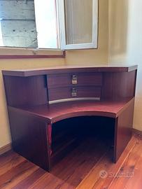 Mobile ad angolo in palissandro