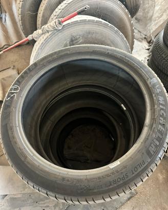 Michelin 285/40 R 22