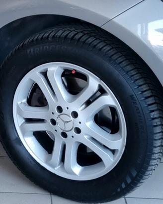 cerchi 18'' mercedes con gomme 4 stagione 