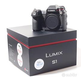 FOTOCAMERA DIGITALE MIRRORLESS FF PANASONIC S1.