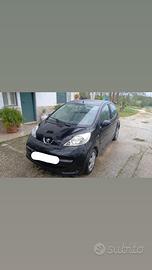 Peugeout 107 2006
